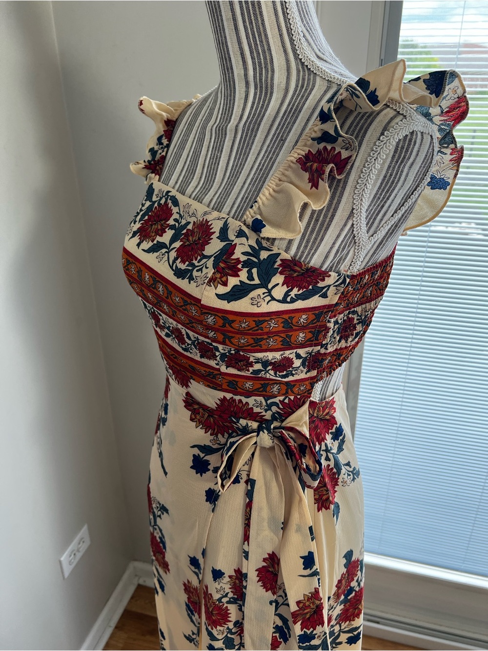 Floral Ruffle Strap Maxi Dress in Cream with Red/Rust and Navy Floral - Picture 5 of 6